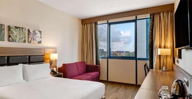 Hotel Hilton Garden Inn Sevilla