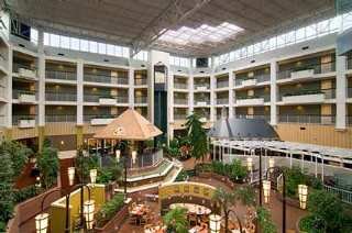 Hotel Hilton Suites Brentwood
