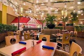 Hotel Hilton Suites Brentwood