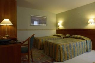 Hotel Holiday