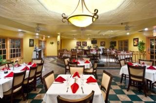 Hotel Holiday Inn And Suites Near Busch Gardens