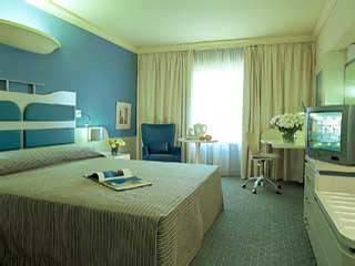 Hotel Holiday Inn Athens Attica Av Airport West
