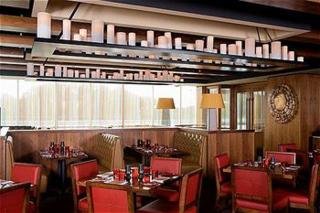Hotel Holiday Inn Boston-newton