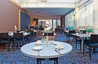 Hotel Holiday Inn Elk Grove