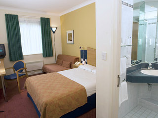 Hotel Holiday Inn Express Bath