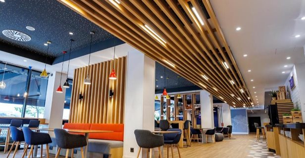Hotel Holiday Inn Express Bilbao Airport