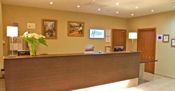 Hotel Holiday Inn Express Campo De Gibraltar-barrios