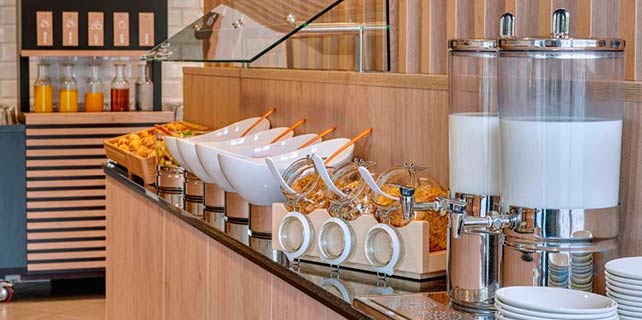 Hotel Holiday Inn Express Cologne Muelheim