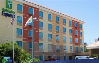 Hotel Holiday Inn Express Convention Center-cruise Port