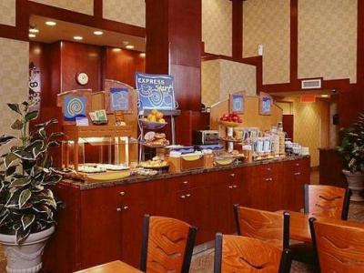 Hotel Holiday Inn Express Fifth Avenue