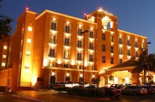 Hotel Holiday Inn Express Galerias San Jeronimo