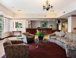 Hotel Holiday Inn Express Hotel & Suites