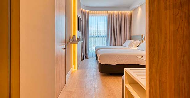 Hotel Holiday Inn Express Madrid Airport