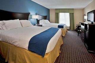 Hotel Holiday Inn Express & Suites Largo Central Park