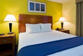 Hotel Holiday Inn Express West Doral Miami Airport