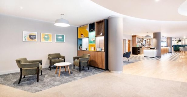 Hotel Holiday Inn London Luton Airport