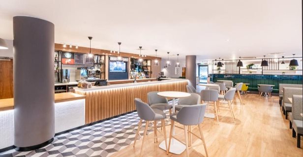 Hotel Holiday Inn London Luton Airport