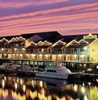 Hotel Holiday Inn & Suites Harbourside