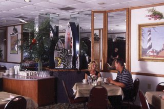 Hotel Holiday Isle Oceanfront Resort