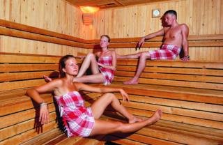 Hotel Holiday Point & Spa