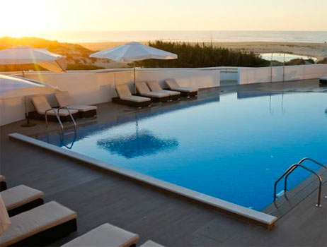 Hotel Holiday Residences The Beachfront