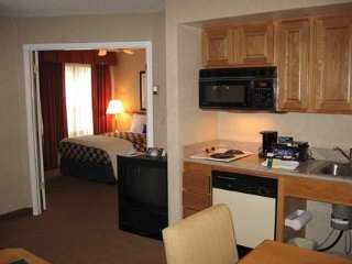 Hotel Homewood Suites By Hilton Memphis-poplar
