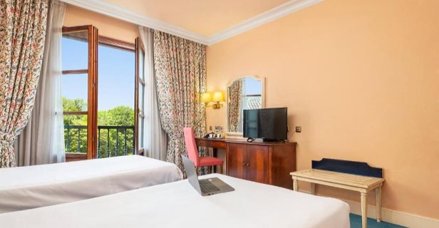 Hotel Hospedium Blu Sondika