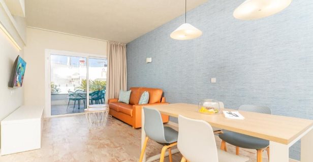 Hotel Hovima La Pinta Beachfront Family