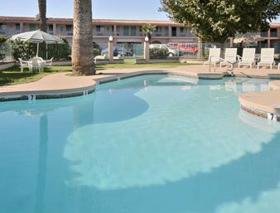 Hotel Howard Johnson Airport
