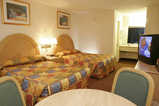 Hotel Howard Johnson Enchanted Land