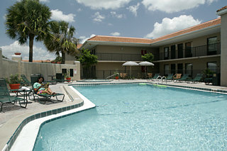 Hotel Howard Johnson Enchanted Land