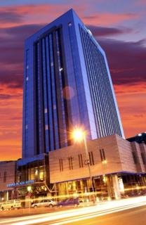 Hotel Howard Johnson Grand Plaza