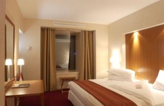 Hotel Howard Johnson Grand Plaza