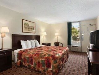 Hotel Howard Johnson International