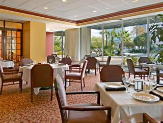 Hotel Howard Johnson Plaza