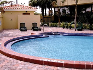 Hotel Howard Johnson Plaza Miami Airport