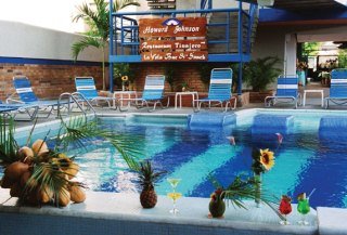 Hotel Howard Johnson Tinajeros