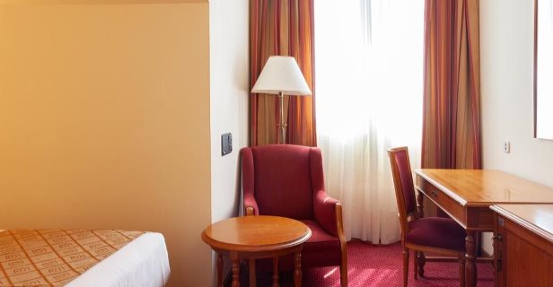Hotel Hoyuela