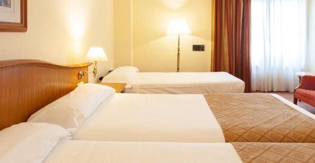 Hotel Hoyuela