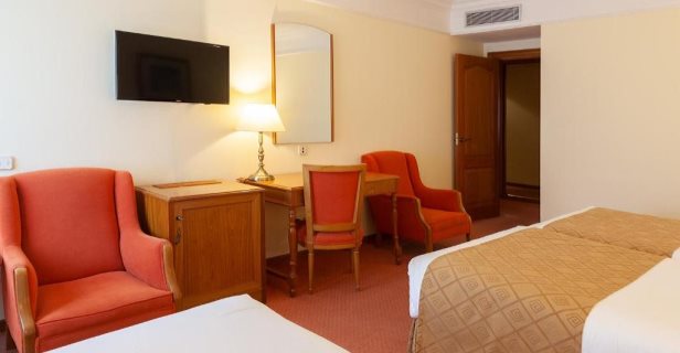 Hotel Hoyuela