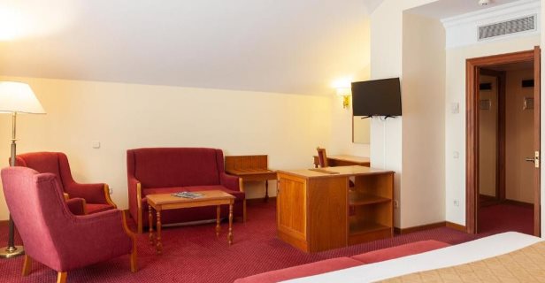 Hotel Hoyuela