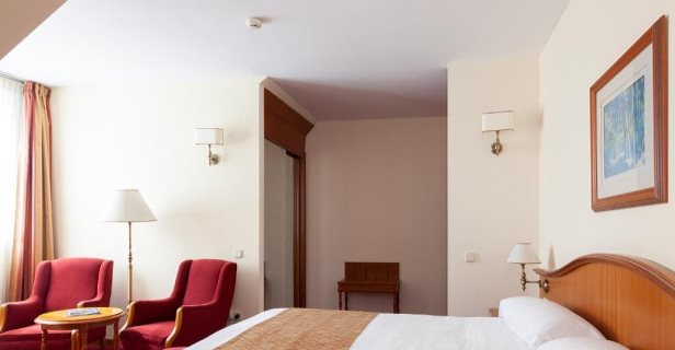 Hotel Hoyuela