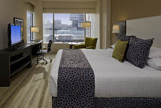 Hotel Hyatt At Olive 8