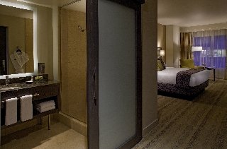 Hotel Hyatt At Olive 8