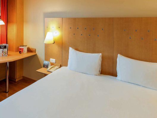 Hotel Ibis Alcalá De Henares La Garena