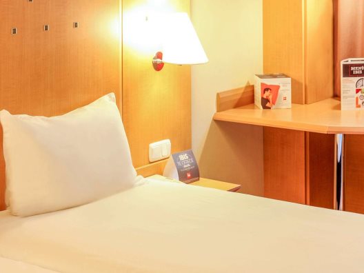Hotel Ibis Alcalá De Henares La Garena