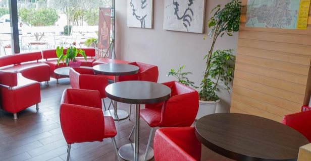 Hotel Ibis Girona Costa Brava