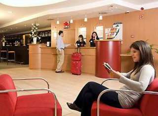 Hotel Ibis Molins De Rei