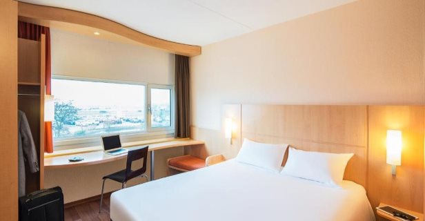 Hotel Ibis Schiphol Amsterdam Airport