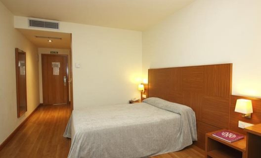 Hotel Ibis Styles Pamplona Noain